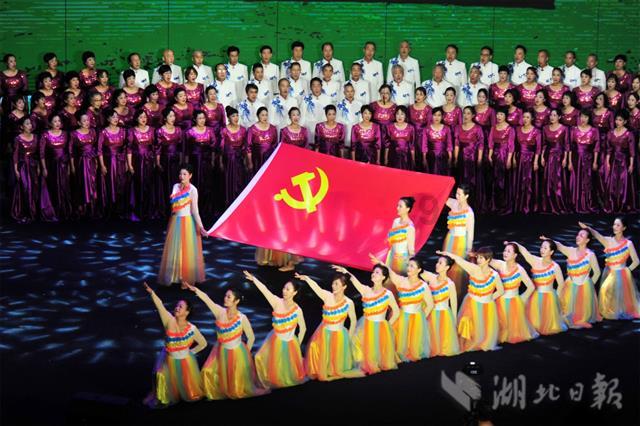 少女安娜开演唱会